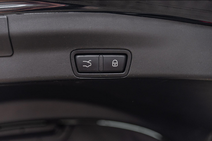 Alfa Romeo Stelvio 2.9 V6 AWD Quadrifoglio 510 PK Adaptive Cruise Harman Kardon Keyless 20'' Alfa Romeo Stelvio 2.9 V6 AWD Quadrifoglio 510 PK Adaptive Cruise Harman Kardon Keyless 20''