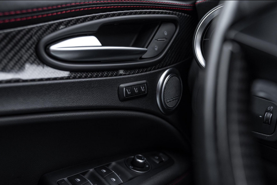 Alfa Romeo Stelvio 2.9 V6 AWD Quadrifoglio 510 PK Adaptive Cruise Harman Kardon Keyless 20'' Alfa Romeo Stelvio 2.9 V6 AWD Quadrifoglio 510 PK Adaptive Cruise Harman Kardon Keyless 20''