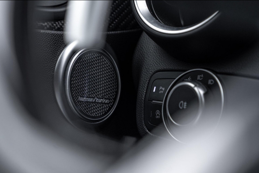 Alfa Romeo Stelvio 2.9 V6 AWD Quadrifoglio 510 PK Adaptive Cruise Harman Kardon Keyless 20'' Alfa Romeo Stelvio 2.9 V6 AWD Quadrifoglio 510 PK Adaptive Cruise Harman Kardon Keyless 20''