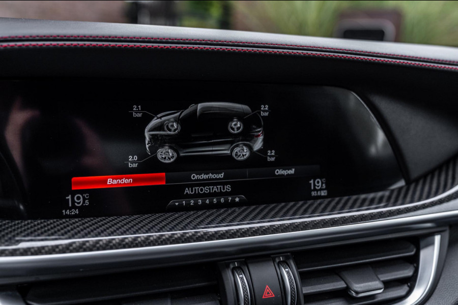 Alfa Romeo Stelvio 2.9 V6 AWD Quadrifoglio 510 PK Adaptive Cruise Harman Kardon Keyless 20'' Alfa Romeo Stelvio 2.9 V6 AWD Quadrifoglio 510 PK Adaptive Cruise Harman Kardon Keyless 20''