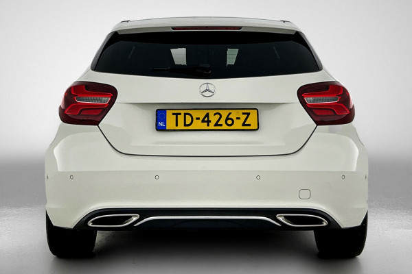 Mercedes-Benz A-Klasse 180 BlueEFFICIENCY Business (STOELVERWARMING, LED, PARKEERSENSOREN, DEALER ONDERHOUDEN, SPORTSTOELEN) Mercedes-Benz A-Klasse 180 BlueEFFICIENCY Business (STOELVERWARMING, LED, PARKEERSENSOREN, DEALER ONDERHOUDEN, SPORTSTOELEN)