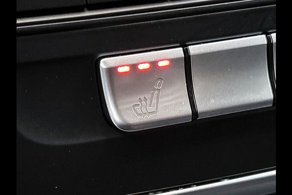 Mercedes-Benz A-Klasse 180 BlueEFFICIENCY Business (STOELVERWARMING, LED, PARKEERSENSOREN, DEALER ONDERHOUDEN, SPORTSTOELEN) Mercedes-Benz A-Klasse 180 BlueEFFICIENCY Business (STOELVERWARMING, LED, PARKEERSENSOREN, DEALER ONDERHOUDEN, SPORTSTOELEN)