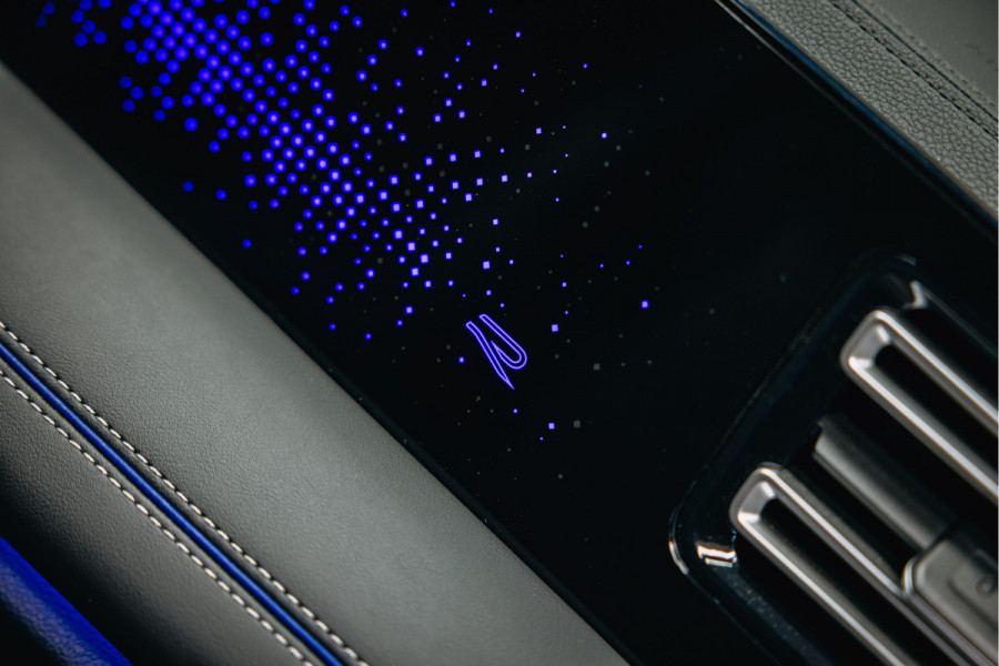 Volkswagen Tiguan 1.5 eTSI R-Line Edition | Stoelmassage | Pano | Head-Up | Stoelverwarming en verkoeling |