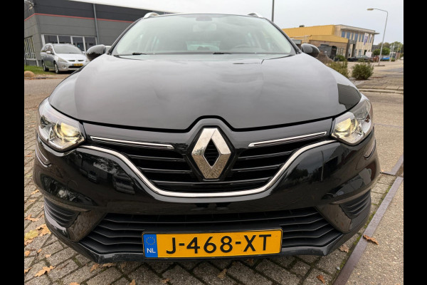 Renault MEGANE Estate 1.3 TCe INTENS 2020 AUTOMAAT 140PK NAVI APPLE CARPLAY