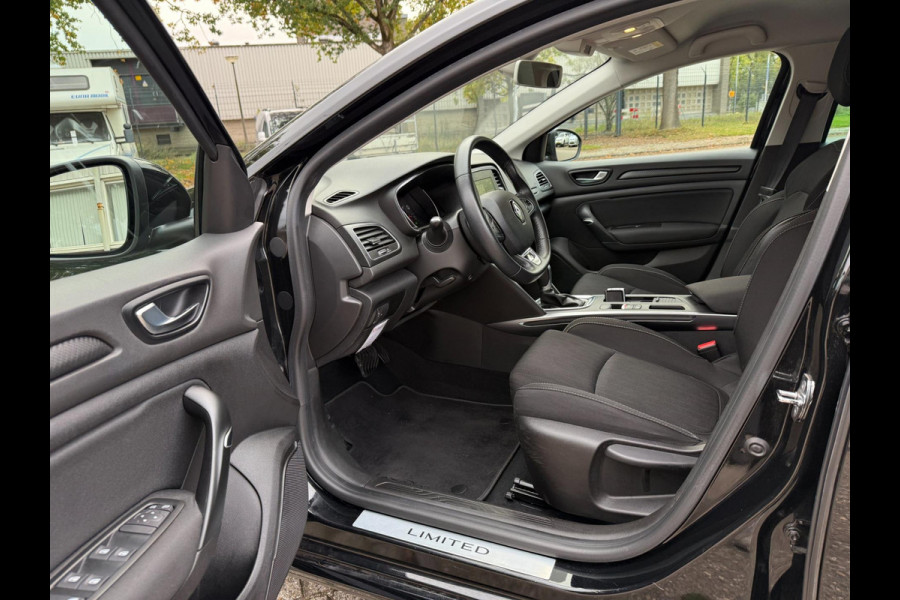 Renault MEGANE Estate 1.3 TCe INTENS 2020 AUTOMAAT 140PK NAVI APPLE CARPLAY