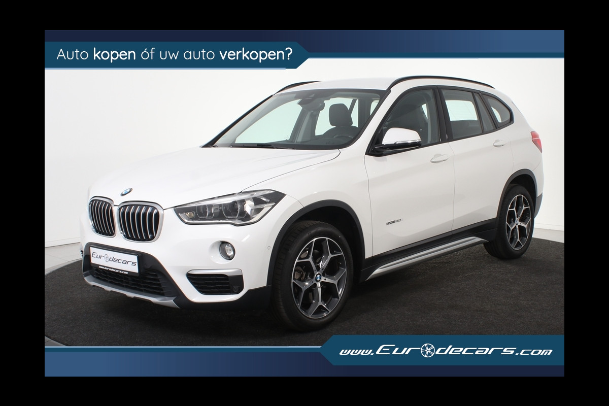 BMW X1 sDrive20i High Executive *Leer*Ambiente*Trekhaak* BMW X1 sDrive20i High Executive *Leer*Ambiente*Trekhaak*