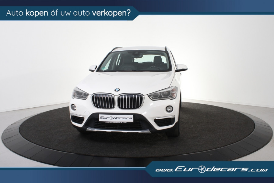 BMW X1 sDrive20i High Executive *Leer*Ambiente*Trekhaak* BMW X1 sDrive20i High Executive *Leer*Ambiente*Trekhaak*
