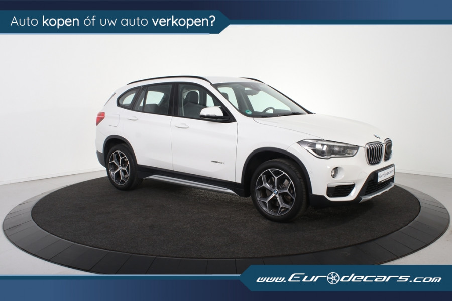 BMW X1 sDrive20i High Executive *Leer*Ambiente*Trekhaak* BMW X1 sDrive20i High Executive *Leer*Ambiente*Trekhaak*