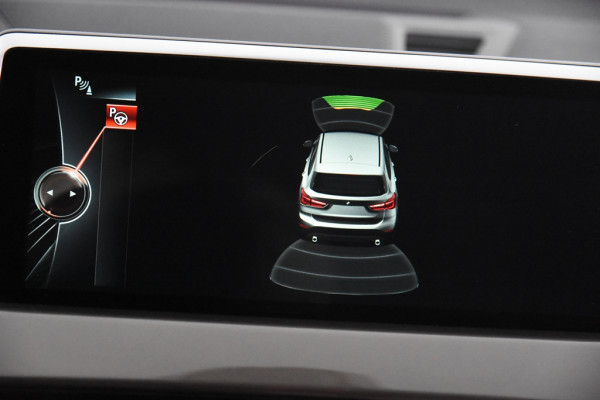 BMW X1 sDrive20i High Executive *Leer*Ambiente*Trekhaak* BMW X1 sDrive20i High Executive *Leer*Ambiente*Trekhaak*