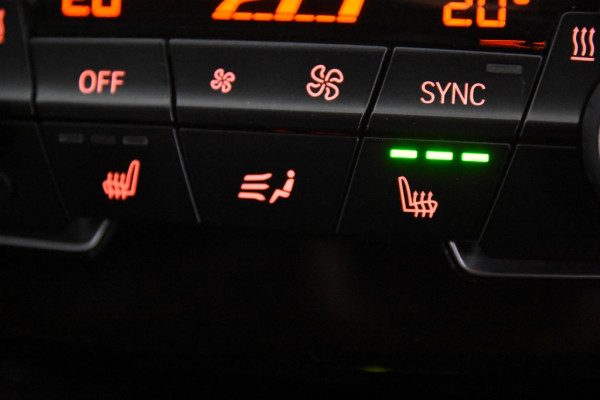 BMW X1 sDrive20i High Executive *Leer*Ambiente*Trekhaak* BMW X1 sDrive20i High Executive *Leer*Ambiente*Trekhaak*