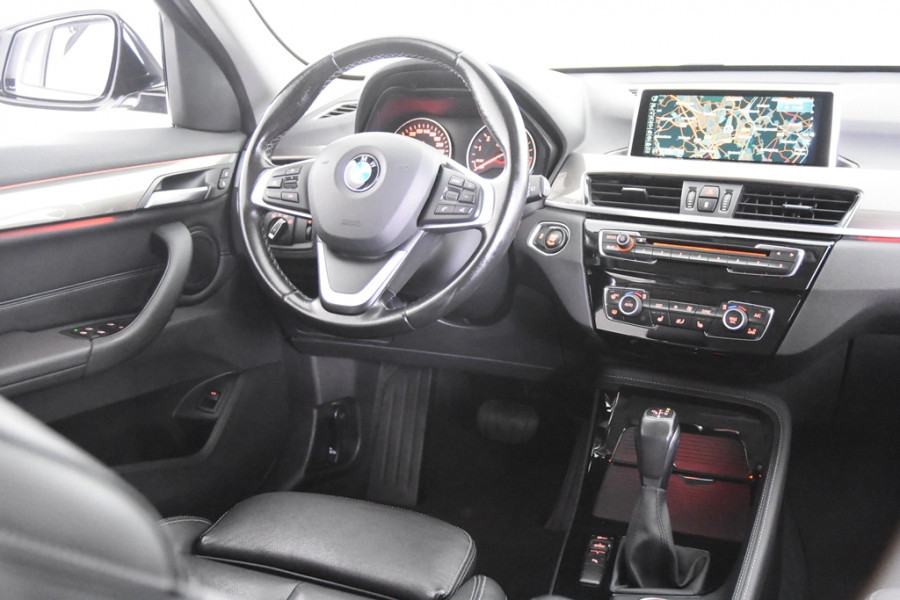 BMW X1 sDrive20i High Executive *Leer*Ambiente*Trekhaak* BMW X1 sDrive20i High Executive *Leer*Ambiente*Trekhaak*