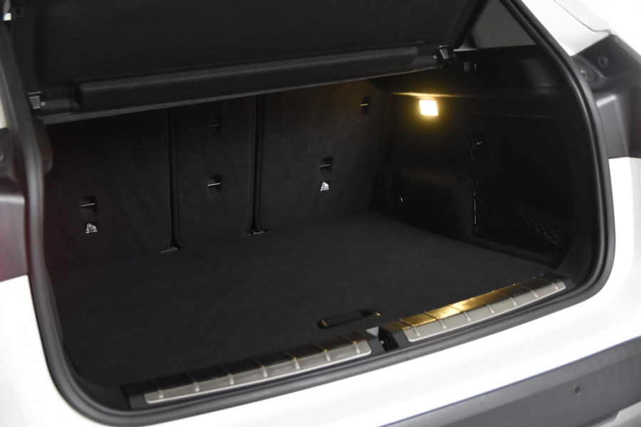 BMW X1 sDrive20i High Executive *Leer*Ambiente*Trekhaak* BMW X1 sDrive20i High Executive *Leer*Ambiente*Trekhaak*