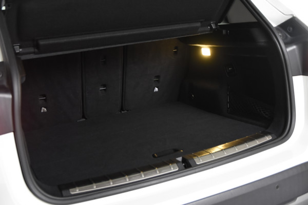 BMW X1 sDrive20i High Executive *Leer*Ambiente*Trekhaak* BMW X1 sDrive20i High Executive *Leer*Ambiente*Trekhaak*