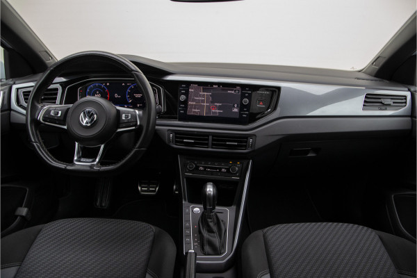 Volkswagen Polo 1.0 TSI R-Line Pano, Navi, DSG, LED 2018 Volkswagen Polo 1.0 TSI R-Line Pano, Navi, DSG, LED 2018