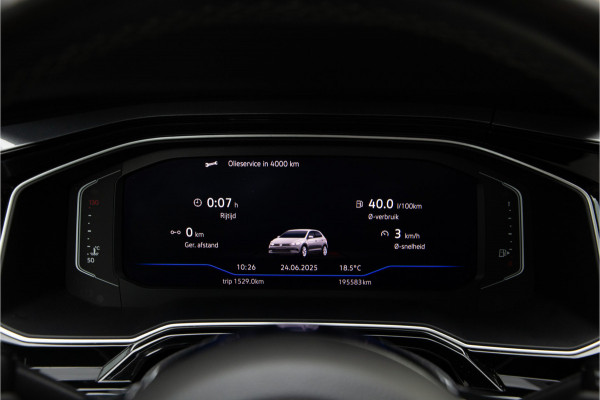 Volkswagen Polo 1.0 TSI R-Line Pano, Navi, DSG, LED 2018 Volkswagen Polo 1.0 TSI R-Line Pano, Navi, DSG, LED 2018