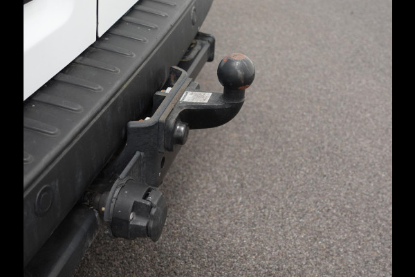 Ford Transit Custom 300 2.0 TDCI L2H1 Trend Automaat Airco Navi Bluetooth 3-Zits Camera Trekhaak Camera Ford Transit Custom 300 2.0 TDCI L2H1 Trend Automaat Airco Navi Bluetooth 3-Zits Camera Trekhaak Camera