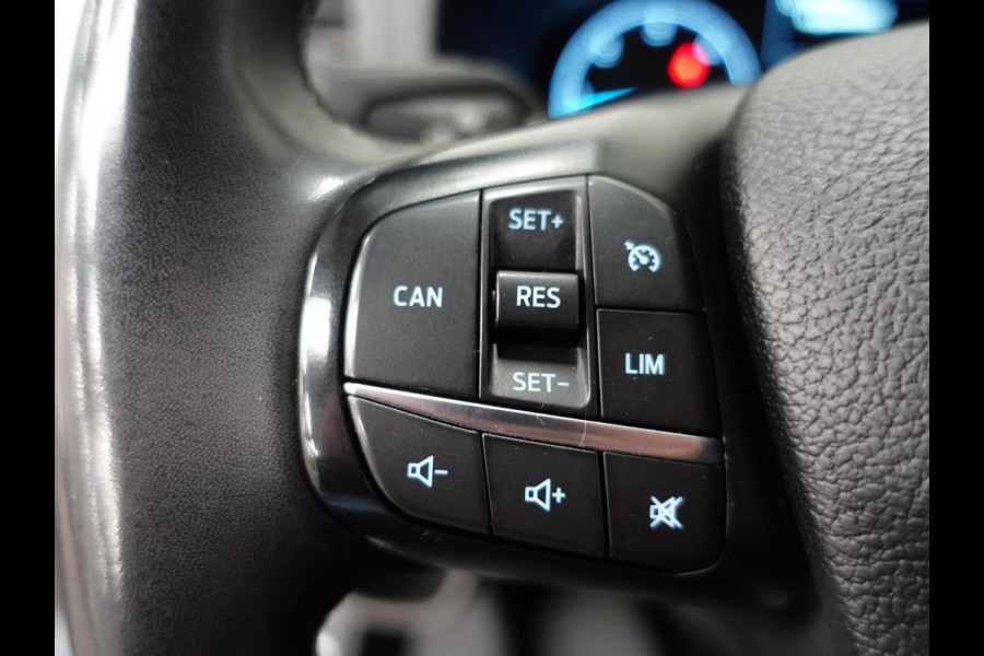 Ford Transit Custom 300 2.0 TDCI L2H1 Trend Automaat Airco Navi Bluetooth 3-Zits Camera Trekhaak Camera Ford Transit Custom 300 2.0 TDCI L2H1 Trend Automaat Airco Navi Bluetooth 3-Zits Camera Trekhaak Camera