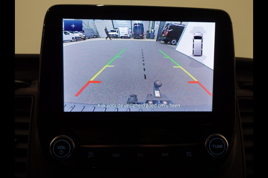 Ford Transit Custom 300 2.0 TDCI L2H1 Trend Automaat Airco Navi Bluetooth 3-Zits Camera Trekhaak Camera Ford Transit Custom 300 2.0 TDCI L2H1 Trend Automaat Airco Navi Bluetooth 3-Zits Camera Trekhaak Camera