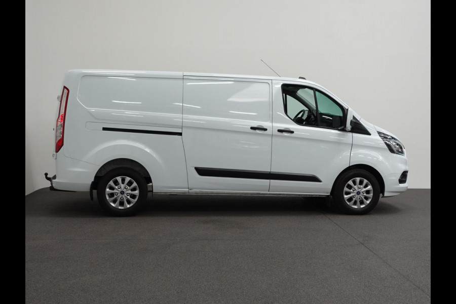 Ford Transit Custom 300 2.0 TDCI L2H1 Trend Automaat Airco Navi Bluetooth 3-Zits Camera Trekhaak Camera Ford Transit Custom 300 2.0 TDCI L2H1 Trend Automaat Airco Navi Bluetooth 3-Zits Camera Trekhaak Camera