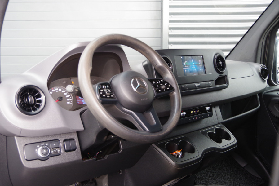 Mercedes-Benz Sprinter 316 2.2 CDI L2H1 AUT. 2X SCHUIFDEUR, STANDKACHEL, CRUISE, CAMERA, STOELVERWARMING, CLIMA Mercedes-Benz Sprinter 316 2.2 CDI L2H1 AUT. 2X SCHUIFDEUR, STANDKACHEL, CRUISE, CAMERA, STOELVERWARMING, CLIMA