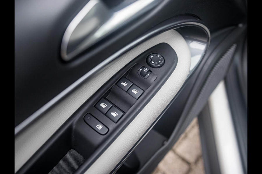 Fiat 600 1.2 Hybrid La Prima | Full Option | Bicolore | Uit voorraad leverbaar !