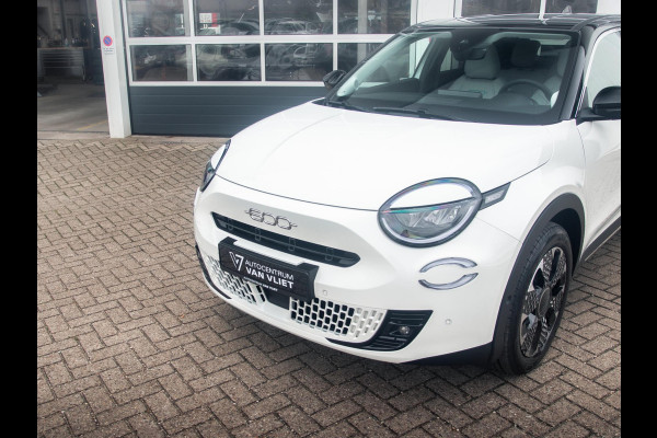 Fiat 600 1.2 Hybrid La Prima | Full Option | Bicolore | Uit voorraad leverbaar !