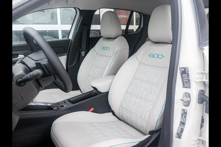Fiat 600 1.2 Hybrid La Prima | Full Option | Bicolore | Uit voorraad leverbaar !
