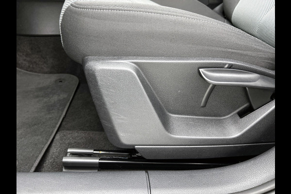 Audi Q2 1.0 TFSI Sport Pro Line | Parksens V+A | StoelverW | Climate | CruiseContr |