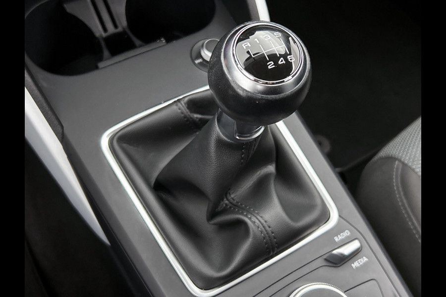 Audi Q2 1.0 TFSI Sport Pro Line | Parksens V+A | StoelverW | Climate | CruiseContr |