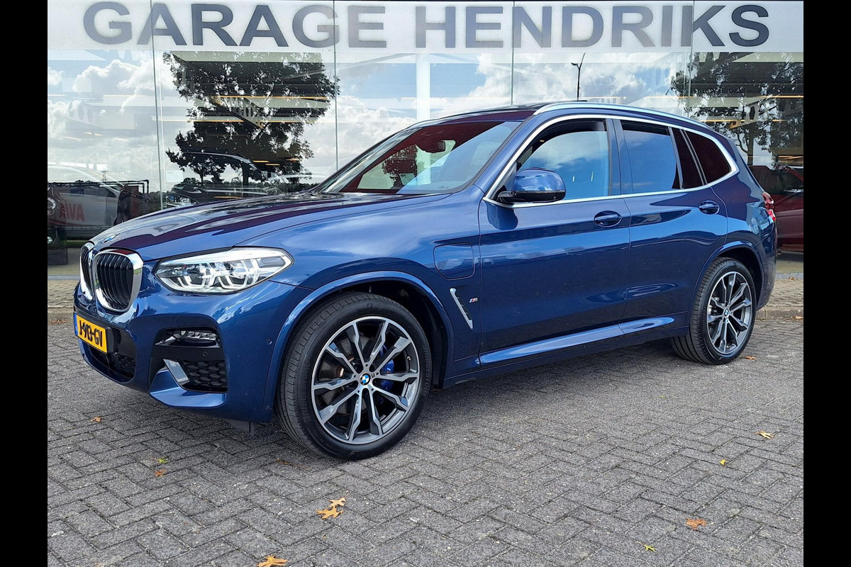 BMW X3 xDrive30e eDrive M sport | Pano | Leder | M sport remmen | 360c Camera | Full LED | (occasion) BMW X3 xDrive30e eDrive M sport | Pano | Leder | M sport remmen | 360c Camera | Full LED | (occasion)