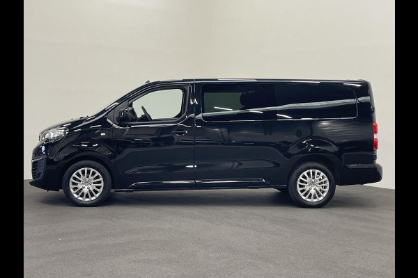 Peugeot Expert 2.0 BlueHDI 180pk Automaat Dubbele Cabine | Navigatie | Airco | Climate Control | 3 zits | Parkeer sensoren | Trekhaak