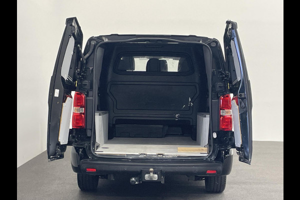 Peugeot Expert 2.0 BlueHDI 180pk Automaat Dubbele Cabine | Navigatie | Airco | Climate Control | 3 zits | Parkeer sensoren | Trekhaak