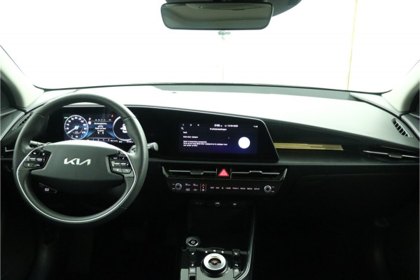 Kia Niro EV DynamicPlusLine 64.8 kWh Automaat - Climate Control - Navigatie - Adaptief Cruise Control - Lichtmetalen Velgen - Fabrieksgarantie Tot 2031