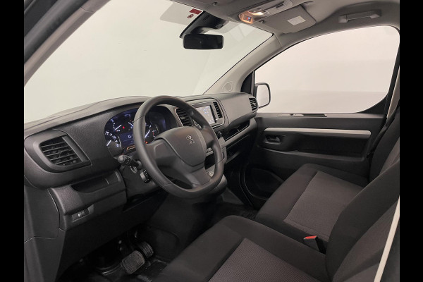Peugeot Expert 2.0 BlueHDI 180pk Automaat Dubbele Cabine | Navigatie | Airco | Climate Control | 3 zits | Parkeer sensoren | Trekhaak