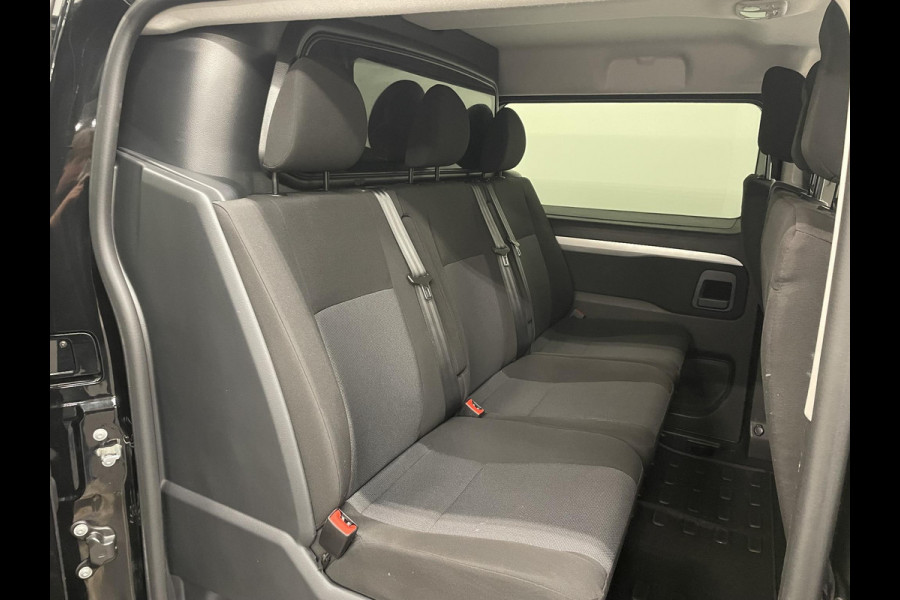 Peugeot Expert 2.0 BlueHDI 180pk Automaat Dubbele Cabine | Navigatie | Airco | Climate Control | 3 zits | Parkeer sensoren | Trekhaak