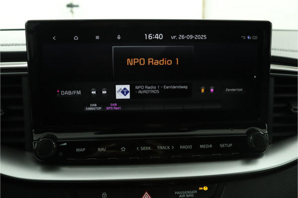 Kia Ceed Sportswagon 1.5 T-GDi DynamicPlusLine - Navigatie - LED Koplampen - Stoel/Stuurverwarming - Climate Control - Cruise Control - Fabrieksgarantie Tot 2031