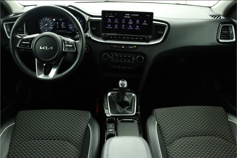 Kia Ceed Sportswagon 1.5 T-GDi DynamicPlusLine - Navigatie - LED Koplampen - Stoel/Stuurverwarming - Climate Control - Cruise Control - Fabrieksgarantie Tot 2031