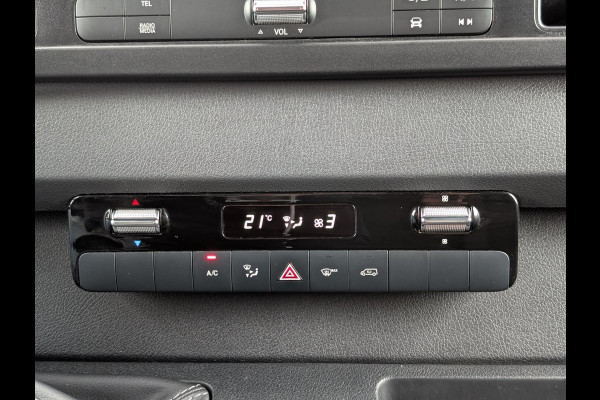 Mercedes-Benz Sprinter 315 LANG BAKWAGEN LAADKLEP CRUISE M-BUX CLIMATE CONTROL