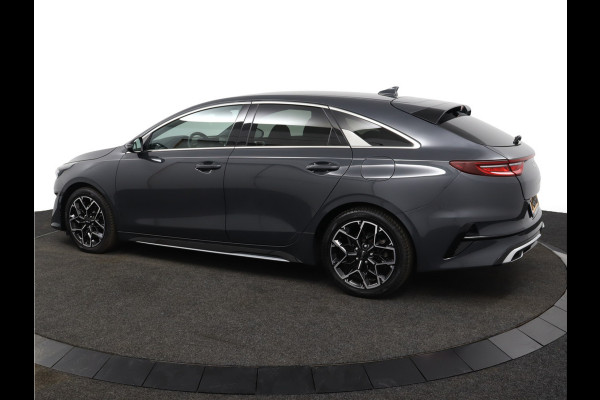 Kia ProCeed 1.5 T-GDi GT-Line - LED Koplampen - Lichtmetalen Velgen 17'' - Navigatie - Climate Control - Fabrieksgarantie Tot 2031 Kia ProCeed 1.5 T-GDi GT-Line - LED Koplampen - Lichtmetalen Velgen 17'' - Navigatie - Climate Control - Fabrieksgarantie Tot 2031