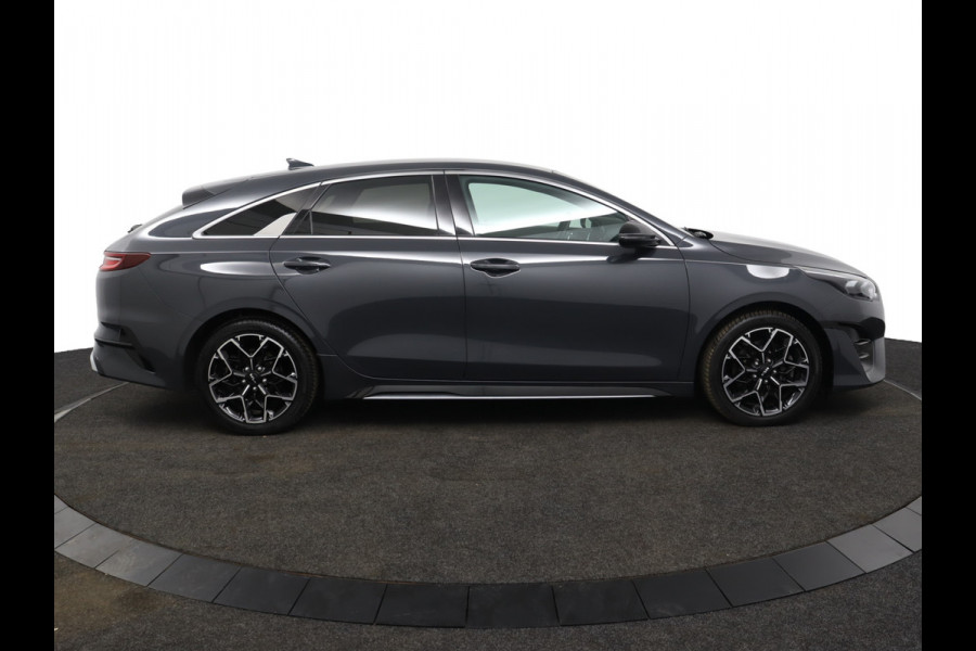 Kia ProCeed 1.5 T-GDi GT-Line - LED Koplampen - Lichtmetalen Velgen 17'' - Navigatie - Climate Control - Fabrieksgarantie Tot 2031 Kia ProCeed 1.5 T-GDi GT-Line - LED Koplampen - Lichtmetalen Velgen 17'' - Navigatie - Climate Control - Fabrieksgarantie Tot 2031