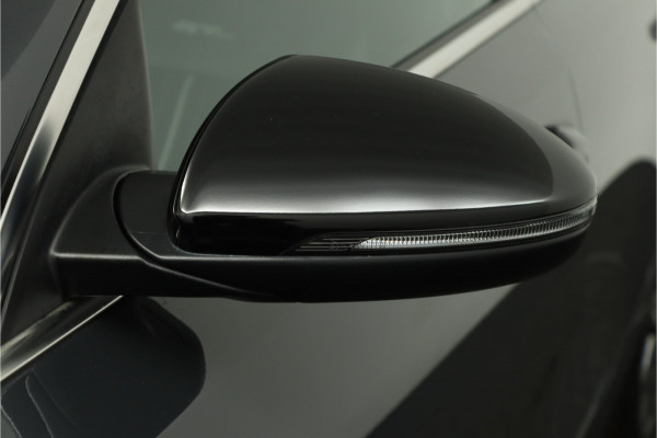 Kia ProCeed 1.5 T-GDi GT-Line - LED Koplampen - Lichtmetalen Velgen 17'' - Navigatie - Climate Control - Fabrieksgarantie Tot 2031 Kia ProCeed 1.5 T-GDi GT-Line - LED Koplampen - Lichtmetalen Velgen 17'' - Navigatie - Climate Control - Fabrieksgarantie Tot 2031