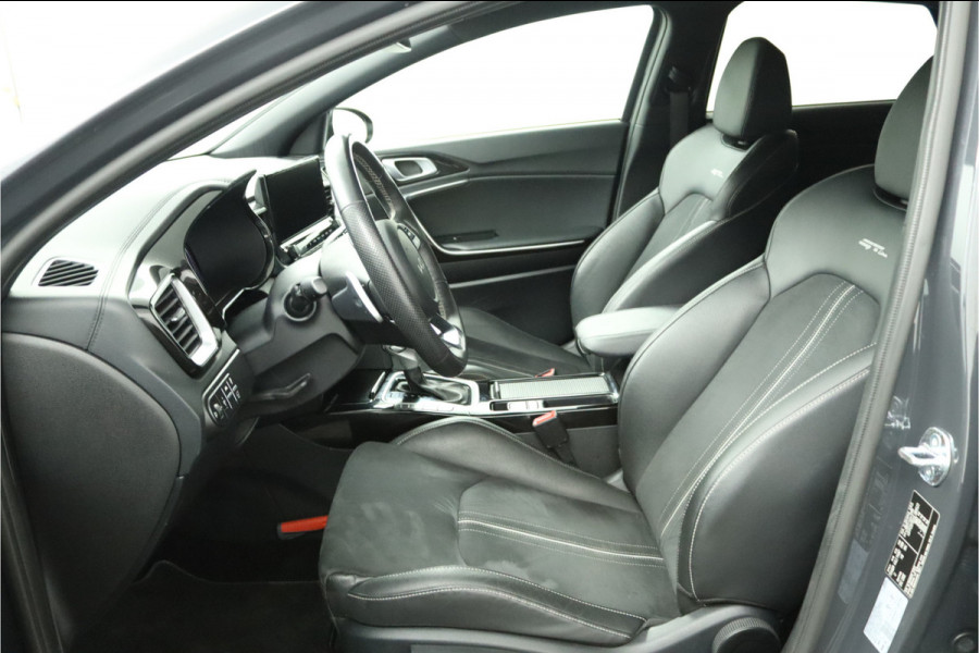 Kia ProCeed 1.5 T-GDi GT-Line - LED Koplampen - Lichtmetalen Velgen 17'' - Navigatie - Climate Control - Fabrieksgarantie Tot 2031 Kia ProCeed 1.5 T-GDi GT-Line - LED Koplampen - Lichtmetalen Velgen 17'' - Navigatie - Climate Control - Fabrieksgarantie Tot 2031