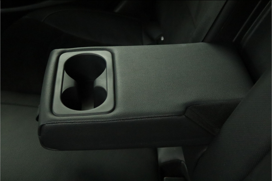 Kia ProCeed 1.5 T-GDi GT-Line - LED Koplampen - Lichtmetalen Velgen 17'' - Navigatie - Climate Control - Fabrieksgarantie Tot 2031 Kia ProCeed 1.5 T-GDi GT-Line - LED Koplampen - Lichtmetalen Velgen 17'' - Navigatie - Climate Control - Fabrieksgarantie Tot 2031