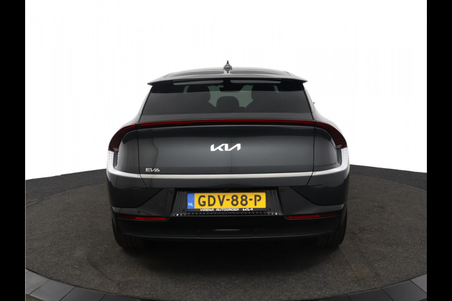 Kia Ev6 Edition Advanced 77.4 kWh Automaat - Matrix LED Koplampen - Kunst Lederen Bekleding - Adaptief Cruise Control - Climate Control - Fabrieksgarantie Tot 2031