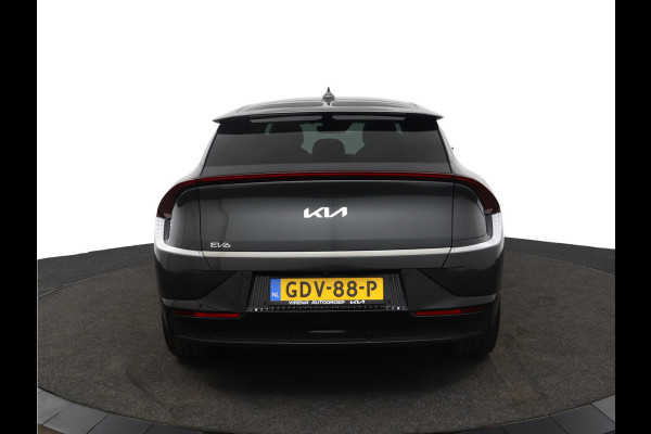 Kia Ev6 Edition Advanced 77.4 kWh Automaat - Matrix LED Koplampen - Kunst Lederen Bekleding - Adaptief Cruise Control - Climate Control - Fabrieksgarantie Tot 2031