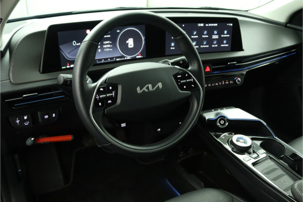 Kia Ev6 Edition Advanced 77.4 kWh Automaat - Matrix LED Koplampen - Kunst Lederen Bekleding - Adaptief Cruise Control - Climate Control - Fabrieksgarantie Tot 2031