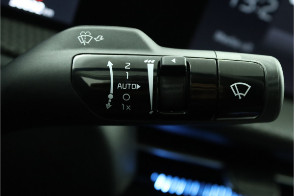 Kia Ev6 Edition Advanced 77.4 kWh Automaat - Matrix LED Koplampen - Kunst Lederen Bekleding - Adaptief Cruise Control - Climate Control - Fabrieksgarantie Tot 2031