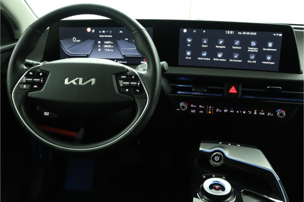 Kia Ev6 Edition Advanced 77.4 kWh Automaat - Matrix LED Koplampen - Kunst Lederen Bekleding - Adaptief Cruise Control - Climate Control - Fabrieksgarantie Tot 2031