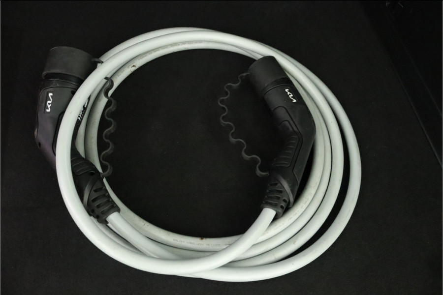 Kia Ev6 Edition Advanced 77.4 kWh Automaat - Matrix LED Koplampen - Kunst Lederen Bekleding - Adaptief Cruise Control - Climate Control - Fabrieksgarantie Tot 2031