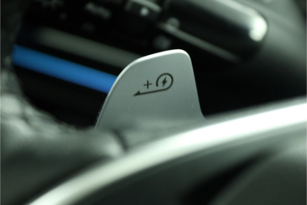 Kia Ev6 Edition Advanced 77.4 kWh Automaat - Matrix LED Koplampen - Kunst Lederen Bekleding - Adaptief Cruise Control - Climate Control - Fabrieksgarantie Tot 2031